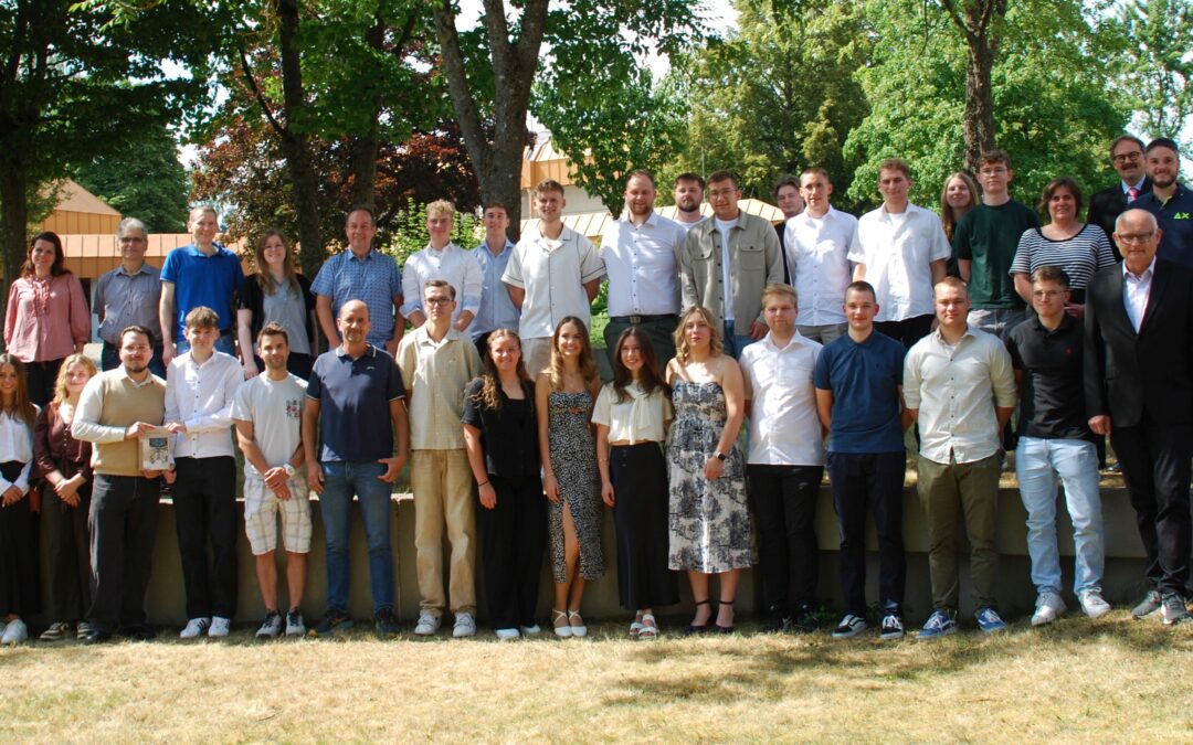 FH-Reife für 49 Schülerinnen und Schüler